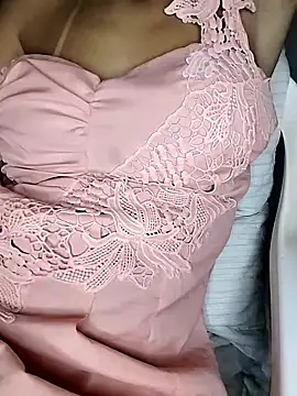 Snapshot of fofinhaa12 chatting on 13, 2, 2025 fofinhaa12 online show from 13, 2, 2025