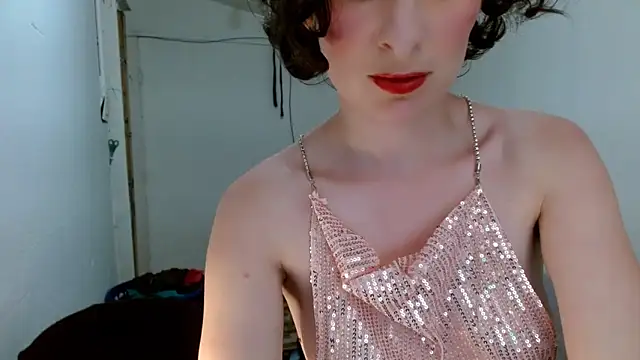 Snapshot of ladyofshalott chatting on 15, 9, 2025 ladyofshalott online show from 15, 9, 2025