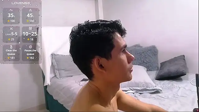 alexispaez457062 online show from 13, 1, 2026