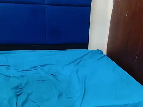 MilkyTitties online show from 26, 5, 2026