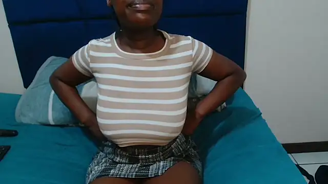 MilkyTitties online show from 16, 7, 2026