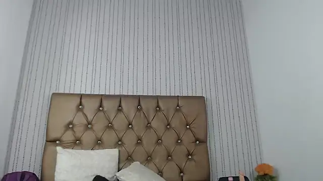 Snapshot of veneno_hot chatting on 28, 12, 2024 veneno hot online show from 28, 12, 2024