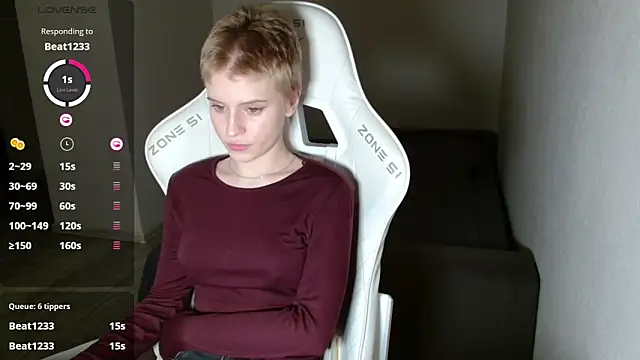 LizaKisses online show from 5, 3, 2026