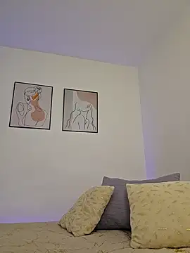 VictoriaEvaans  online show from 22, 12, 2024