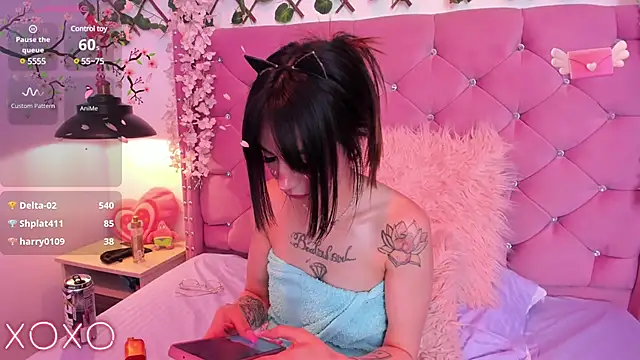 lauren evans96 online show from 11, 1, 2025