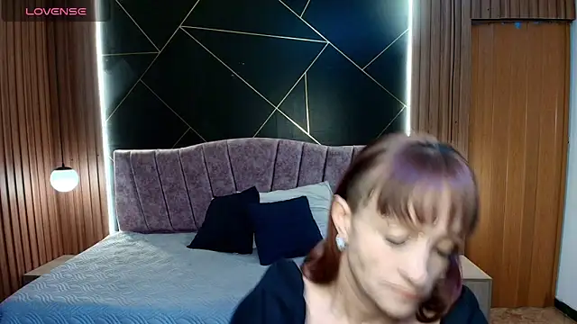 NatashaMason  online show from 9, 6, 2026