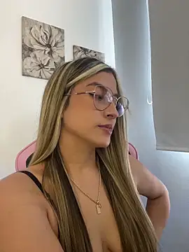 Issabela G1 online show from 16, 4, 2026