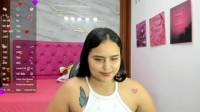 Snapshot of Helen_russo chatting on 5, 7, 2026 Helen russo online show from 5, 7, 2026