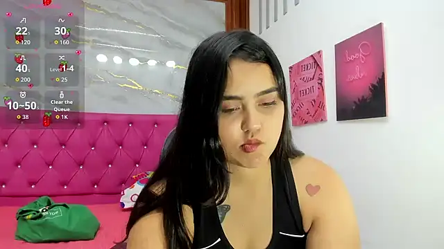 Snapshot of Helen_russo chatting on 10, 7, 2026 Helen russo online show from 10, 7, 2026