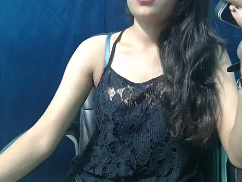 Snapshot of Yashi chatting on 11, 9, 2025 Yashi online show from 11, 9, 2025