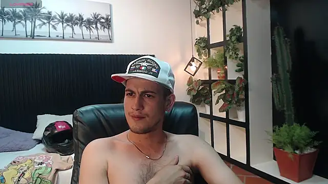 Snapshot of Cerokershelby chatting on 28, 11, 2025 Cerokershelby online show from 28, 11, 2025