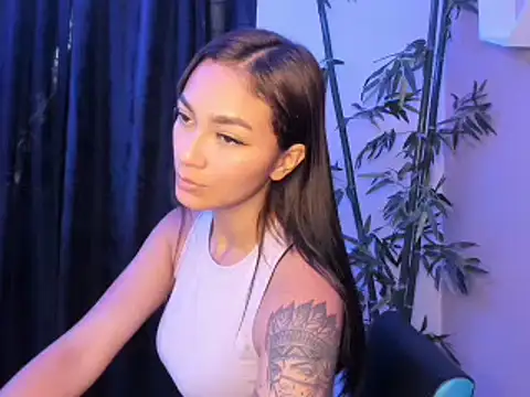 ASIAM BRUNET online show from 16, 4, 2026