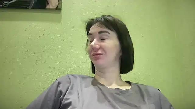 EvilDemon94 online show from 6, 4, 2026