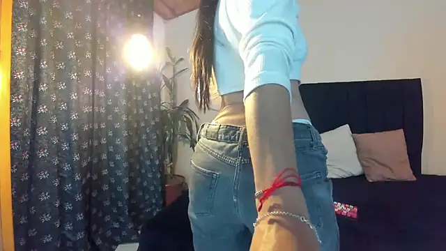 Snapshot of ChloeTurner_ chatting on 29, 1, 2025 ChloeTurner online show from 29, 1, 2025