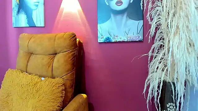 Snapshot of ChloeTurner_ chatting on 25, 2, 2025 ChloeTurner online show from 25, 2, 2025