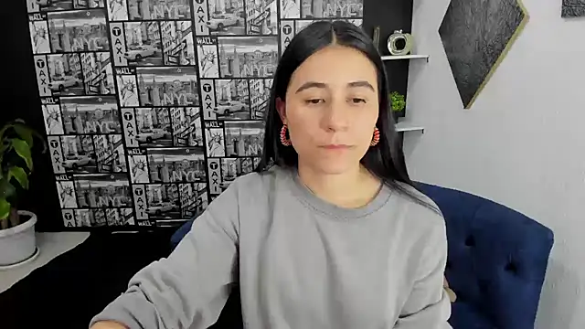 Snapshot of ChloeTurner_ chatting on 18, 3, 2025 ChloeTurner online show from 18, 3, 2025