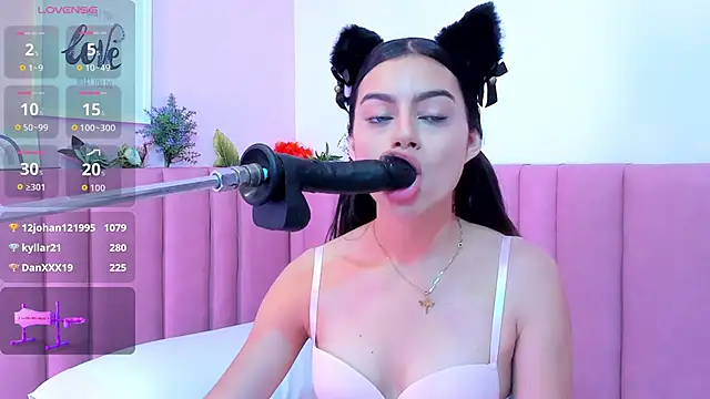 isabella santos1 online show from 17, 10, 2025