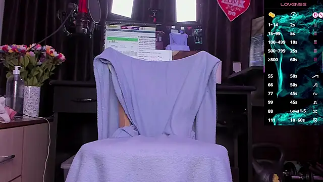 Raissa sky26 online show from 28, 3, 2026