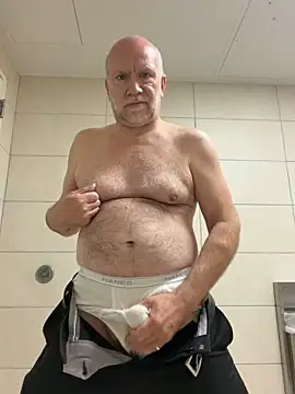 Snapshot of FLSexyGuy chatting on 23, 4, 2026 FLSexyGuy online show from 23, 4, 2026