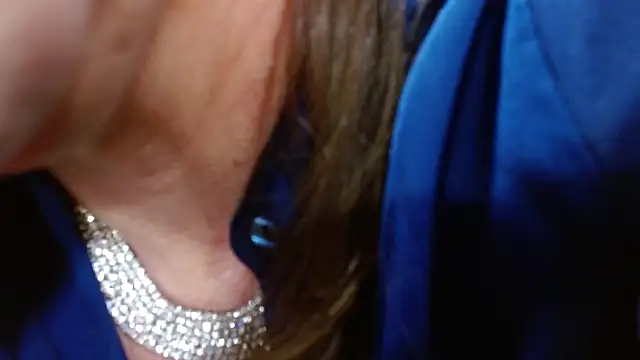 MelaniaKnauss online show from 6, 1, 2025