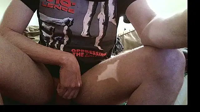 Snapshot of AronMellon76 chatting on 27, 2, 2026 AronMellon76 online show from 27, 2, 2026