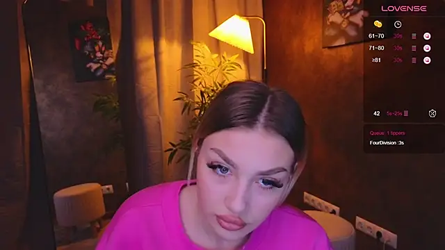 Ella Milla online show from 5, 1, 2025