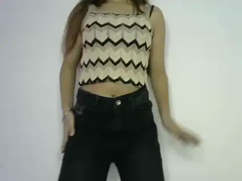 Snapshot of cute_kaur chatting on 13, 12, 2024 cute kaur online show from 13, 12, 2024