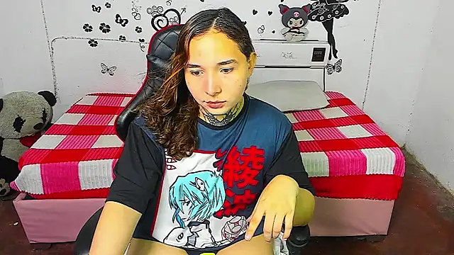 cutekat  online show from 14, 4, 2026