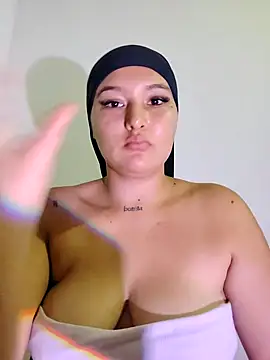 Snapshot of Celeste_camila18 chatting on 16, 9, 2025 Celeste camila18 online show from 16, 9, 2025