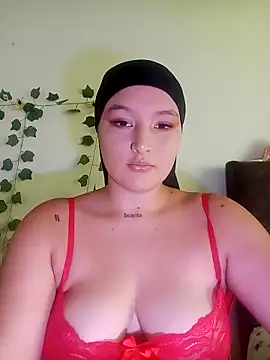 Snapshot of Celeste_camila18 chatting on 8, 10, 2025 Celeste camila18 online show from 8, 10, 2025