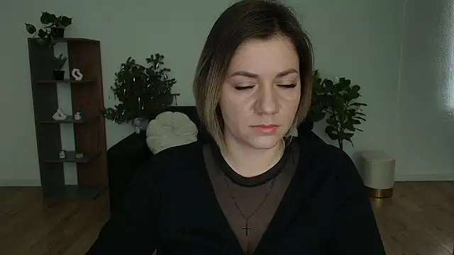 MariaSttone online show from 5, 2, 2025