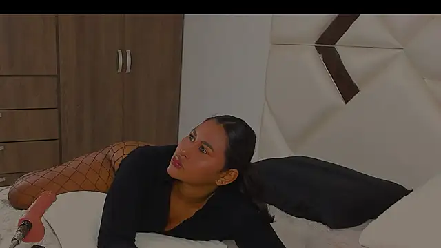 StormyButty18 online show from 21, 3, 2026