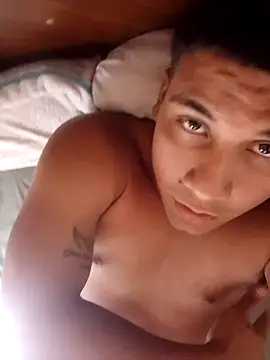 Snapshot of chocostunt chatting on 2, 10, 2025 chocostunt online show from 2, 10, 2025