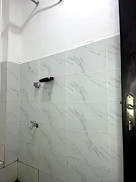 Snapshot of prettiepearl chatting on 31, 10, 2025 prettiepearl online show from 31, 10, 2025