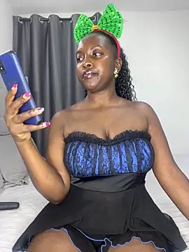 prettiepearl online show from 22, 12, 2025