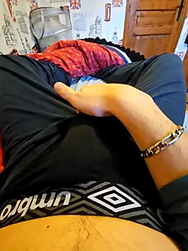 Azerty0911 online show from 28, 11, 2025