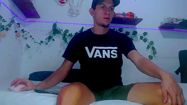 Snapshot of meridandwither chatting on 6, 12, 2024 meridandwither online show from 6, 12, 2024