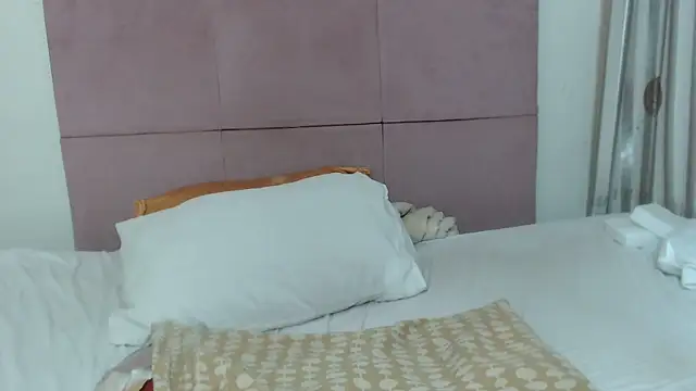 DAIRYBELLELIZxx online show from 31, 1, 2025