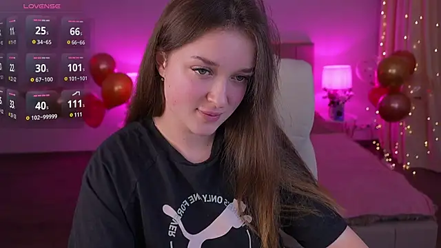 DonnaLustt online show from 13, 2, 2025