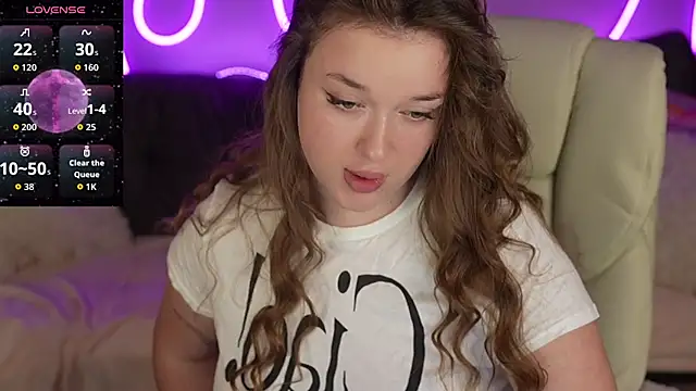 DonnaLustt online show from 14, 11, 2025