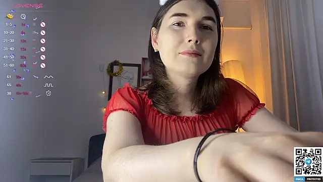 Maria Bowie online show from 30, 12, 2024