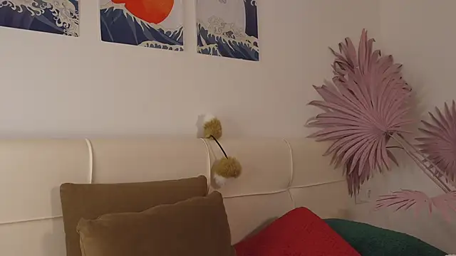 tiffannyjons online show from 26, 12, 2024