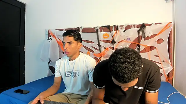 boys yourparty online show from 23, 10, 2025