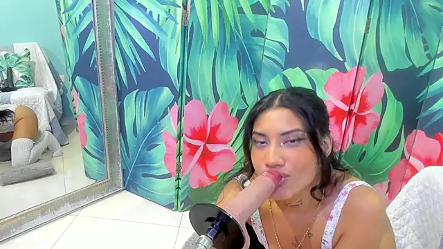 Mieldeluna online show from 18, 2, 2026