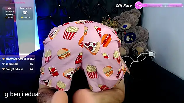 Snapshot of benji_hoter chatting on 22, 6, 2026 benji hoter online show from 22, 6, 2026
