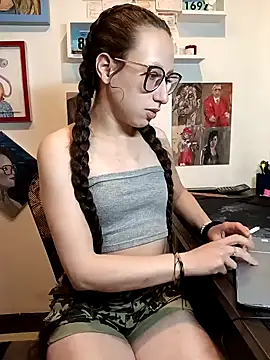 Snapshot of milena_23x chatting on 4, 1, 2025 milena 23x online show from 4, 1, 2025