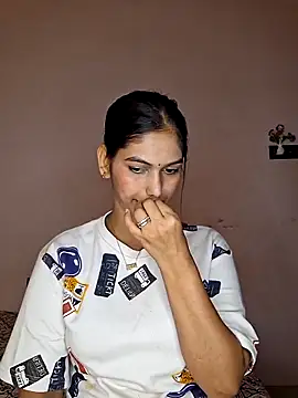 Garima G online show from 4, 10, 2025