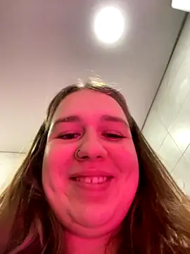 SuzieMurray online show from 20, 10, 2025