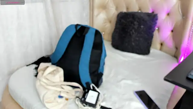 Snapshot of AlexaFoxy18 chatting on 13, 9, 2025 AlexaFoxy18 online show from 13, 9, 2025