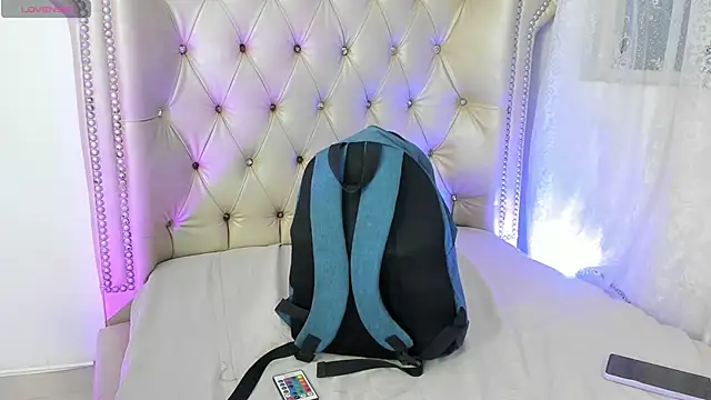 Snapshot of AlexaFoxy18 chatting on 1, 10, 2025 AlexaFoxy18 online show from 1, 10, 2025